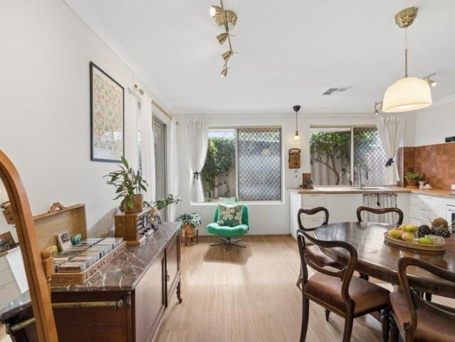 Villa for sale in East Victoria Park, Western Australia