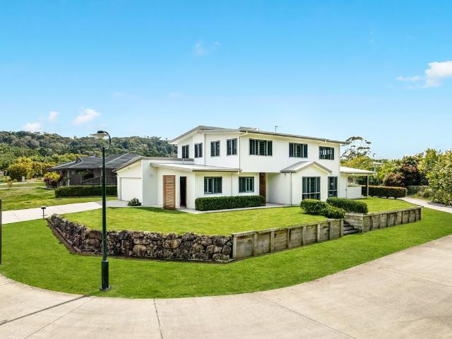 House for sale in Suffolk Park