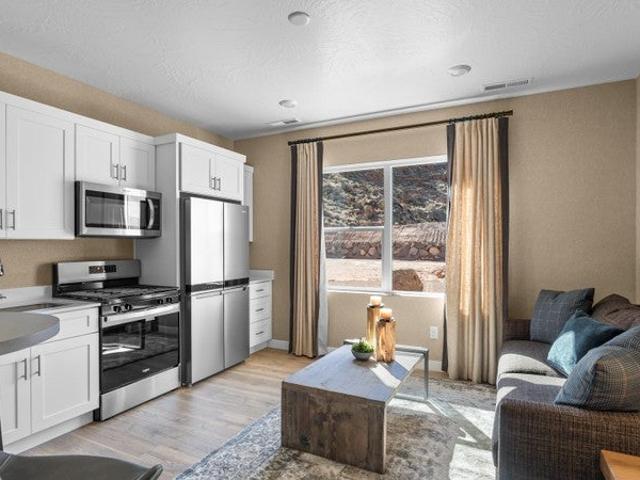 Room for rent in Washington, Utah