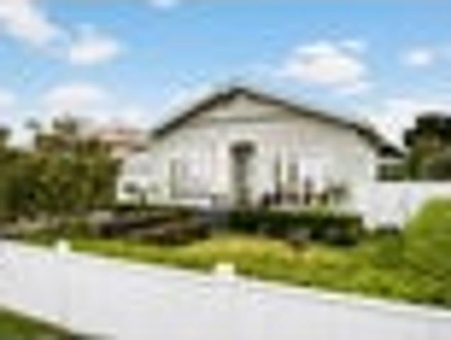 House for sale in Awhitu, Oroua County