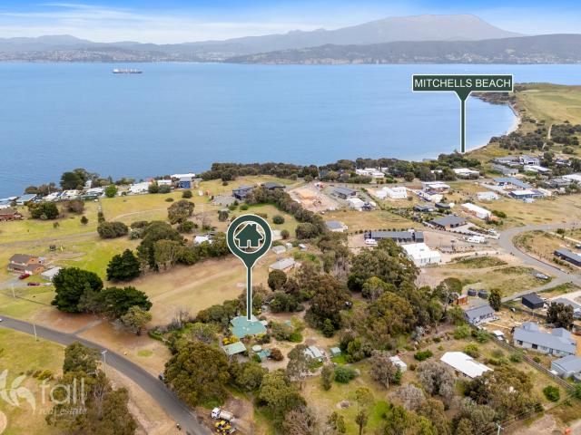House for sale in Opossum Bay, Tasmania