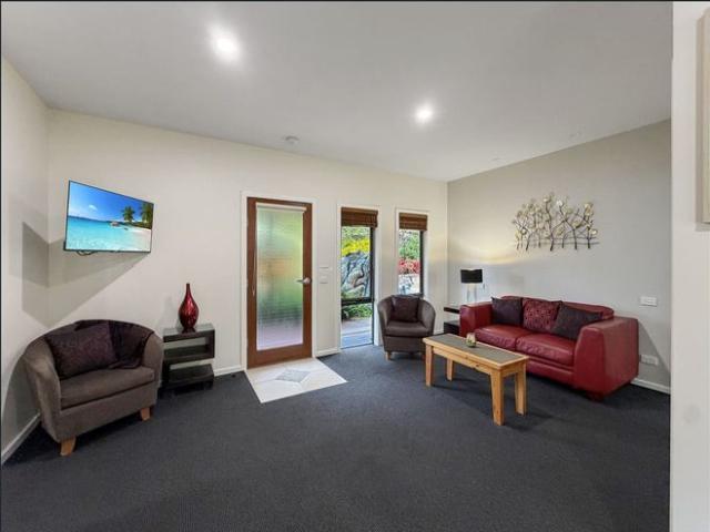 Granny Flat for rent in Mirador, New South Wales