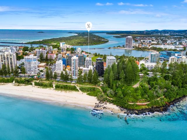 Apartment for sale in Gold Coast Mc