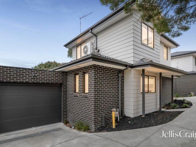 Townhouse for sale in Camerons Creek, Victoria