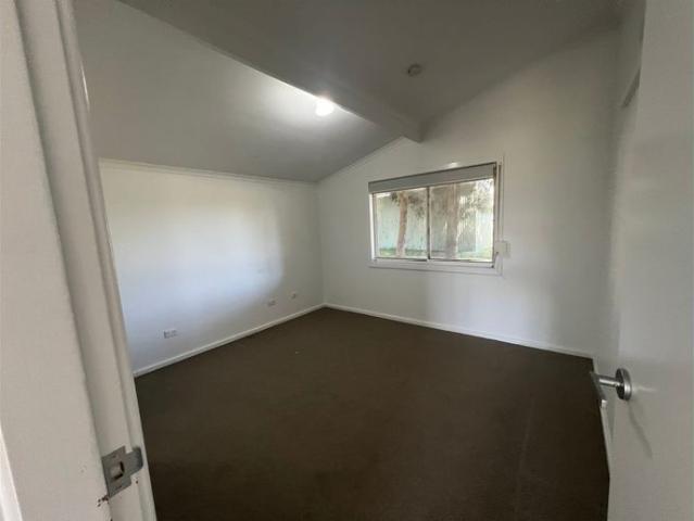 House for rent in Brisbane Grove, New South Wales