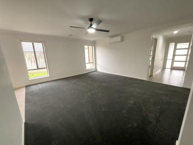 House for rent in Drouin, Victoria