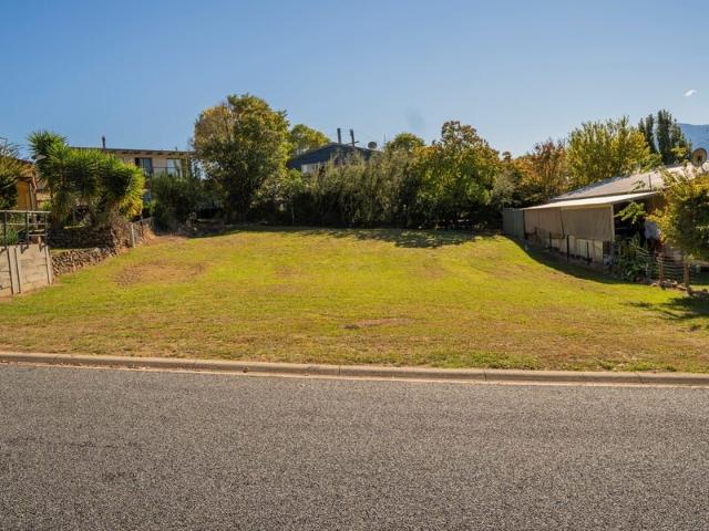 Land for sale in Mount Beauty, Victoria