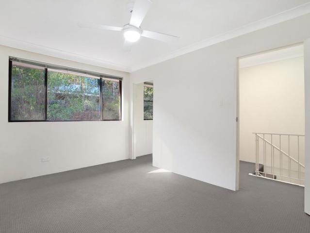 Townhouse for rent in Sutherland, New South Wales
