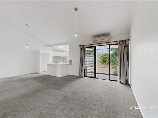 Townhouse for rent in Toombul, Queensland
