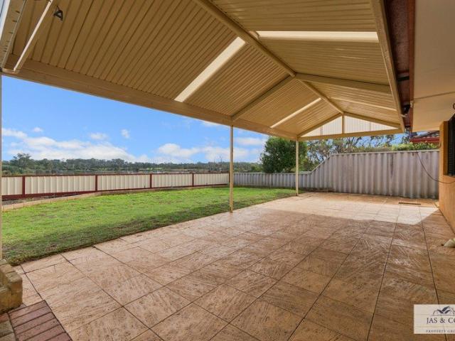 Villa for sale in Viveash, Western Australia