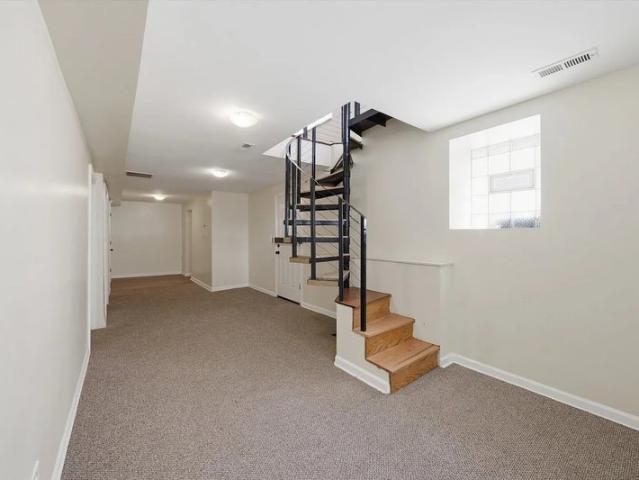 Room for rent in Woodlawn, Chicago