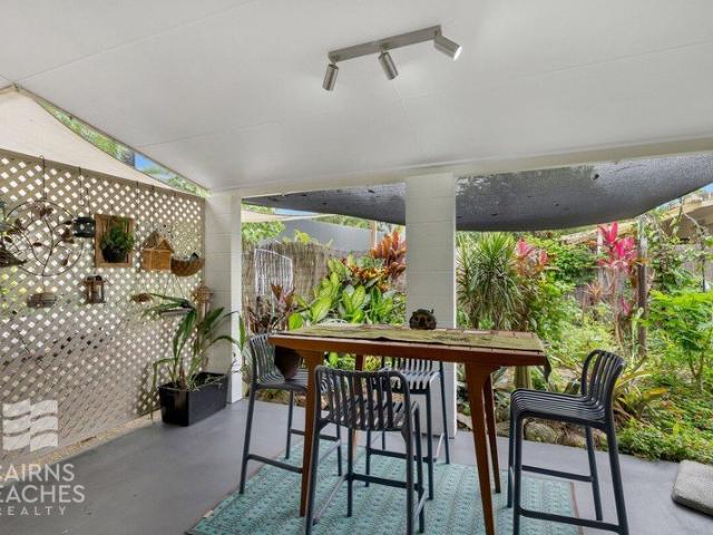 Duplex for sale in Kewarra Beach, Queensland