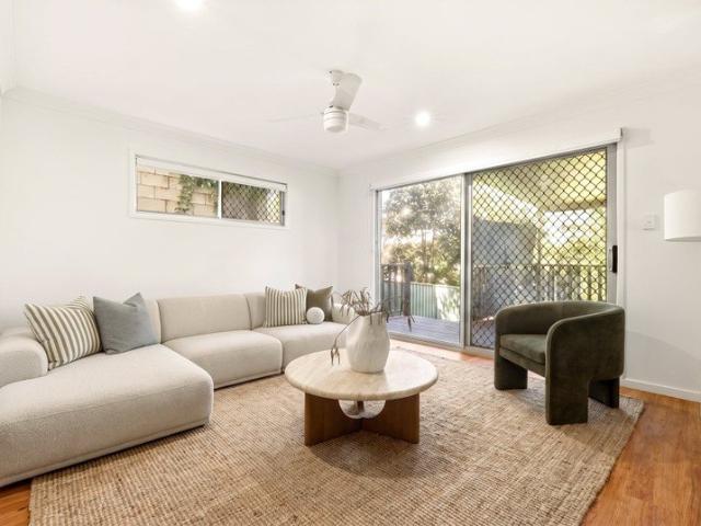 Townhouse for sale in Toombul, Queensland