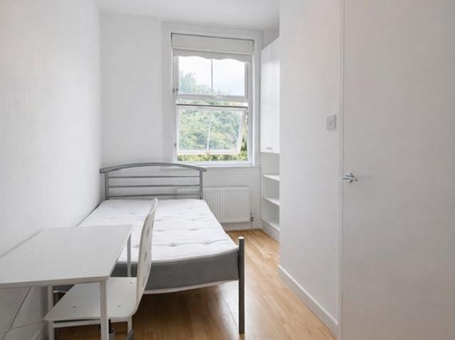Apartment for rent in Barnsbury, Greater London