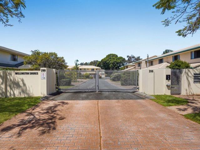 Townhouse for sale in Wellington Point, Greater Brisbane