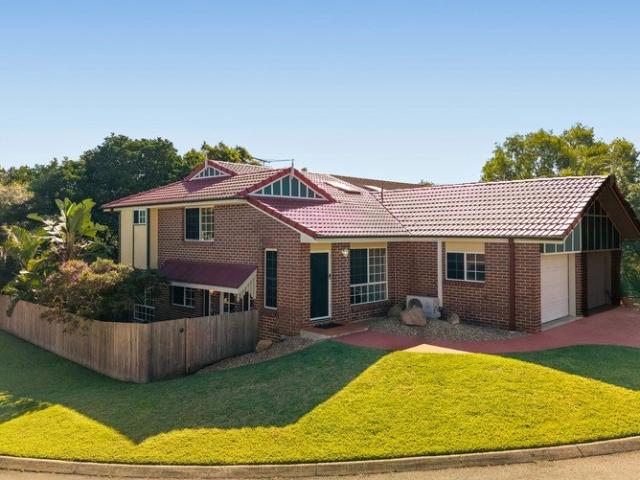Townhouse for sale in Toombul, Queensland