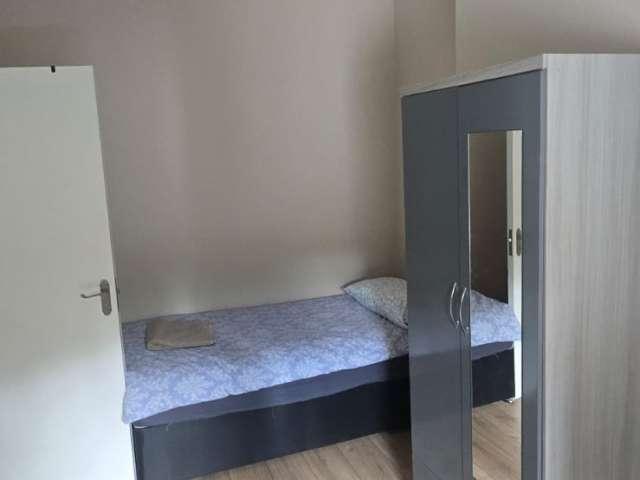 Room to rent in Cabra East A Ward 1986, Dublin