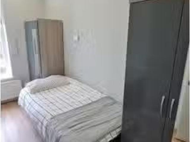 Apartment to rent in Bluebell, North Tipperary