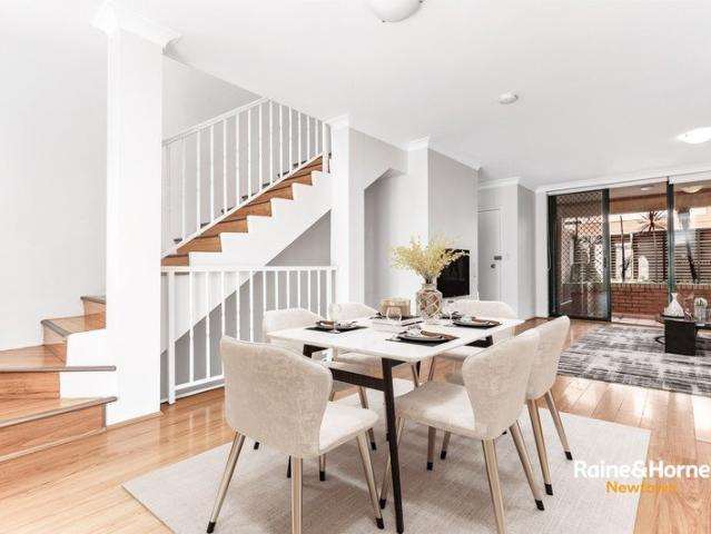 Townhouse for rent in Sydney, New South Wales