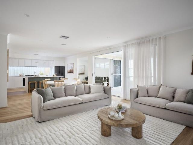 Cottage for sale in Karnup, Western Australia