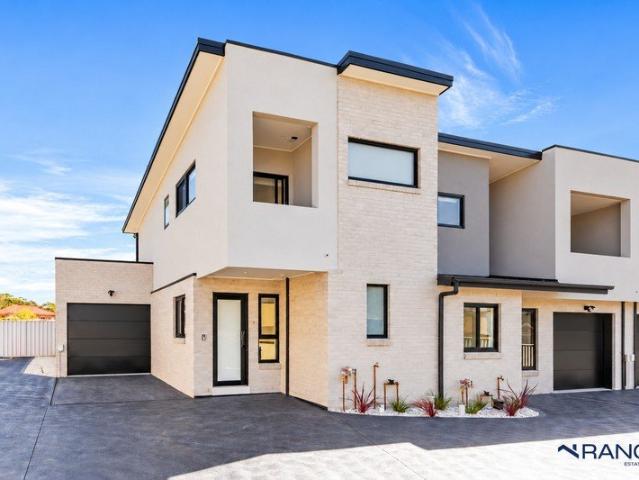 Townhouse for sale in Casula, Sydney