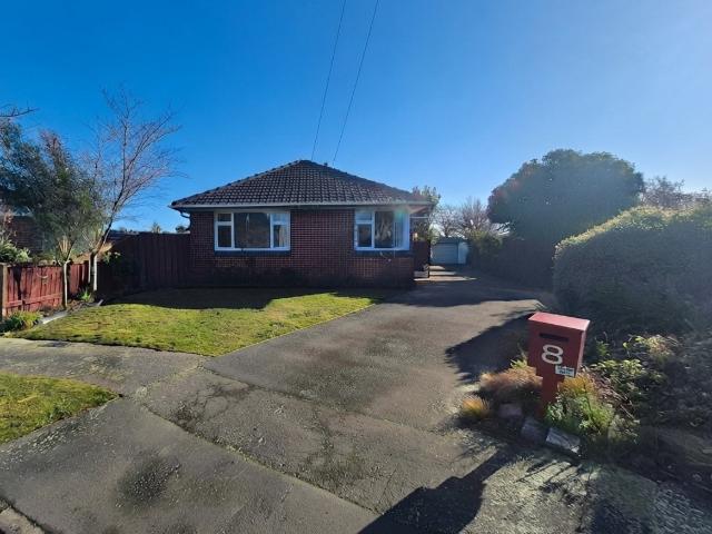 House for rent in Chaslands, Canterbury
