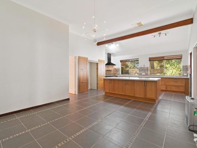 House for rent in Canning Vale, Western Australia