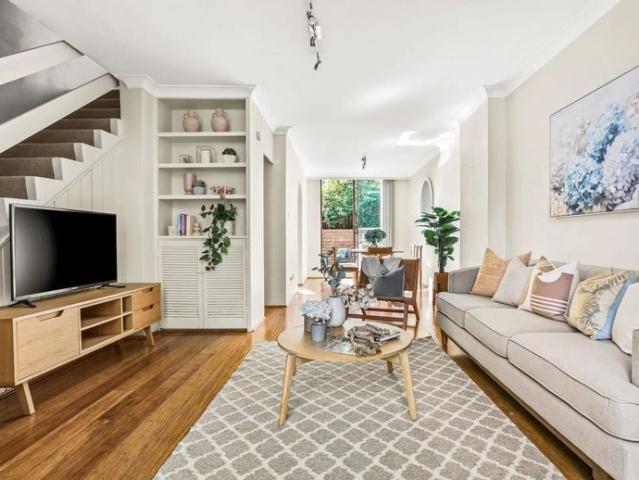 Townhouse for rent in Gore Hill, Sydney