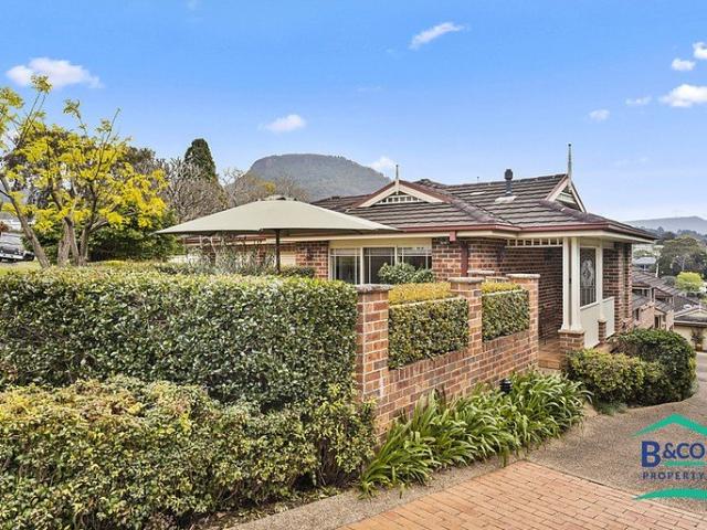 Villa for sale in Wollongong West, New South Wales