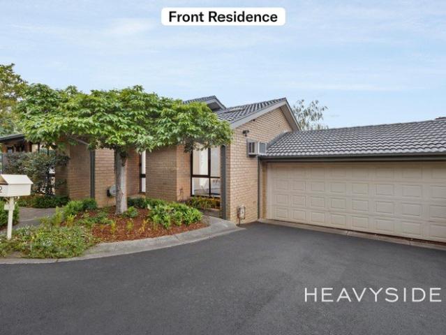 Townhouse for sale in Mont Albert, Melbourne