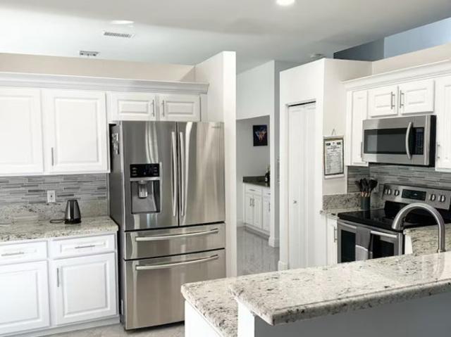 Room for rent in Coconut Creek, Florida