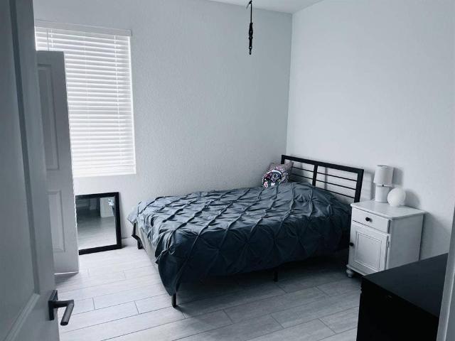 Room for rent in Jensen Beach, Florida