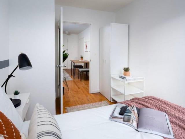 Room for rent in Arverne, New York