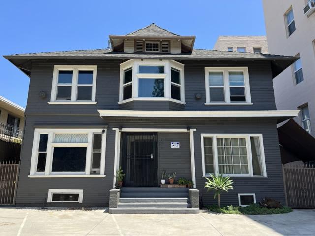 Room for rent in Westlake, Los Angeles