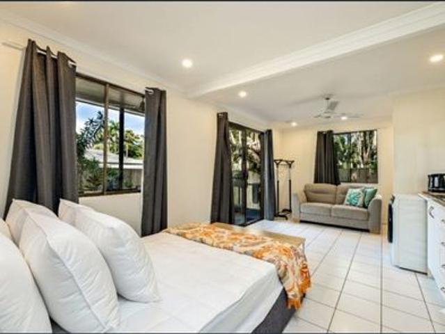 Granny Flat for rent in Kewarra Beach