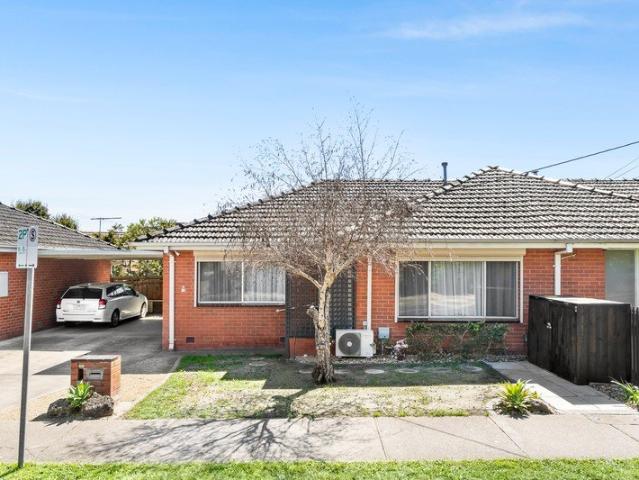 Apartment for sale in Ringwood, Melbourne