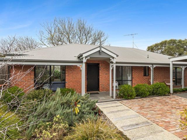 Apartment for sale in Ocean Grove, Victoria