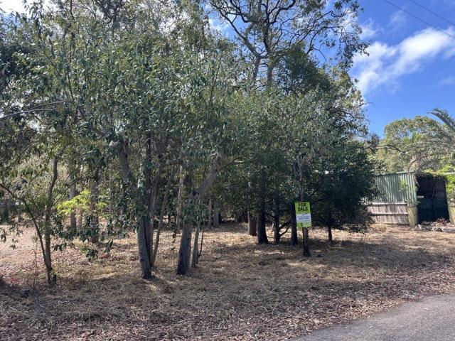 Land for sale in Nelly Bay, Townsville City