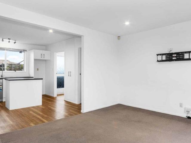 House for rent in Chaslands, Canterbury