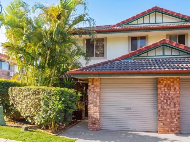 Townhouse for sale in Woodridge, Greater Brisbane