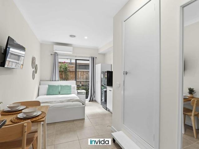 Granny Flat for rent in Camerons Creek, Victoria