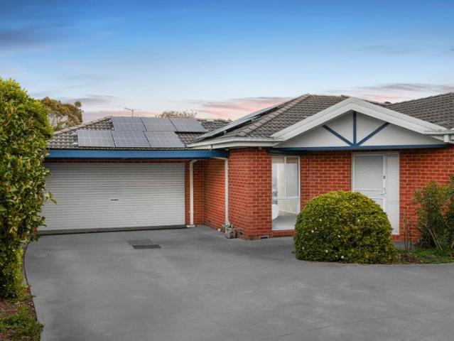 Apartment for sale in Ferntree Gully, Melbourne