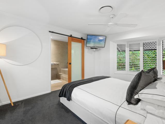 House for sale in Marcus Beach