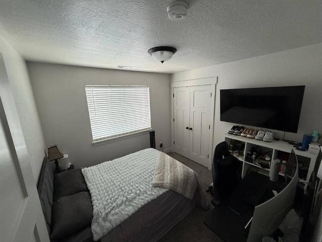 Room for rent in Utah