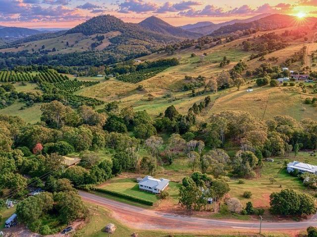 Cottage for sale in Amamoor, Queensland