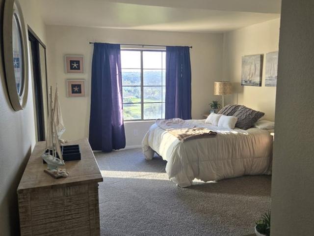 Room for rent in Carlsbad, California