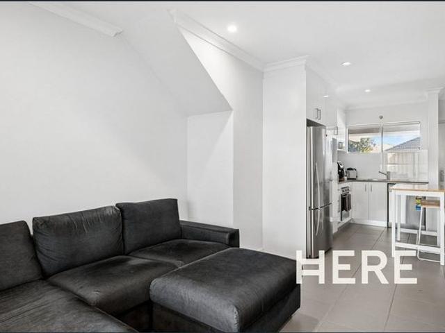 Townhouse for rent in Stirling, Western Australia