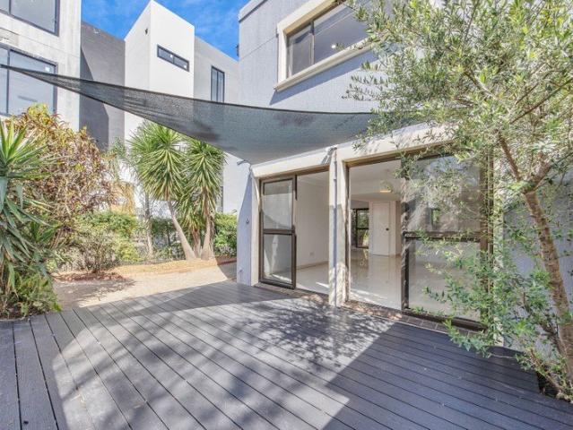 Townhouse for rent in Fernbrook, Queensland
