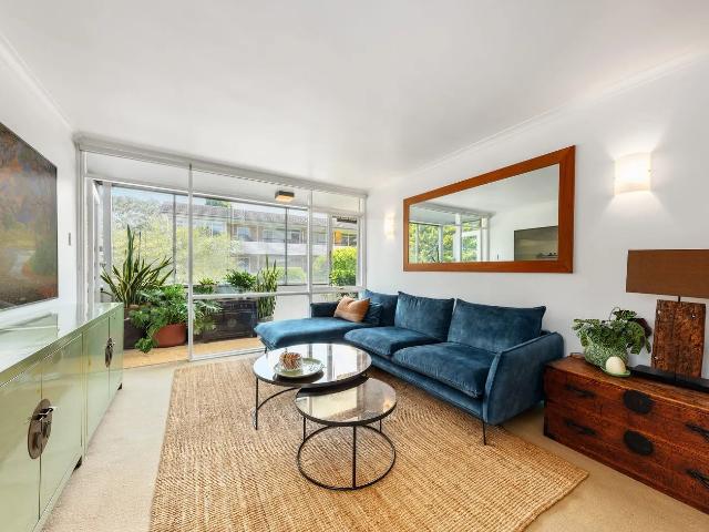Apartment for rent in Lower North Shore, Sydney