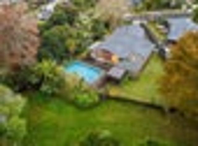 House for sale in Awhitu